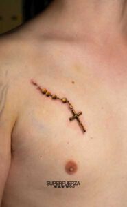 crucifijo realista 3d final tribal tattoo y piercing